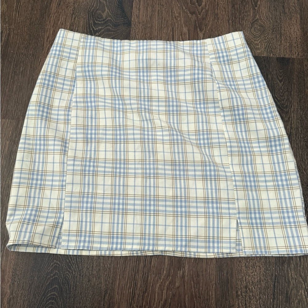 $ Clearance Sale $ SHEIN Blue and Cream Plaid Mini Skirt